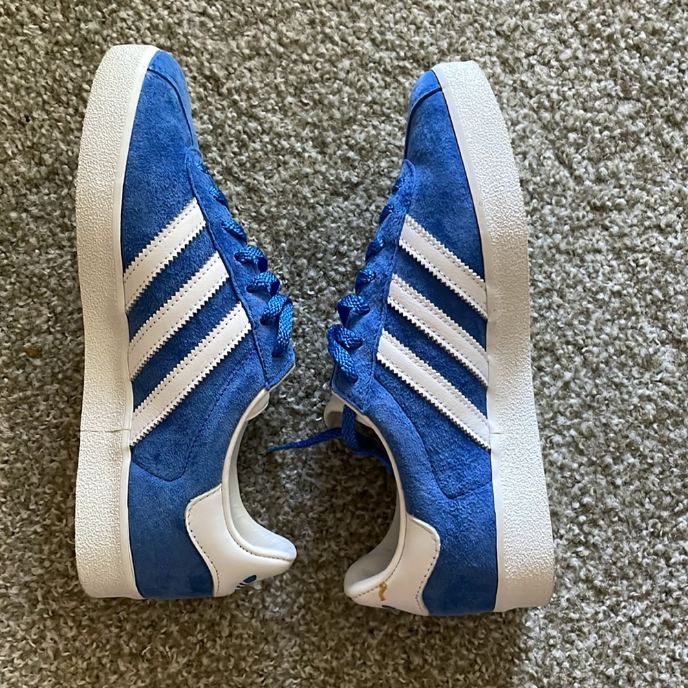 Adidas | Gazelle 85 | Size 6 Unisex | Size 8 Womens | Classic Blue and White - Picture 7 of 9